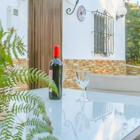 Сasa de vacaciones “la Julianita” *